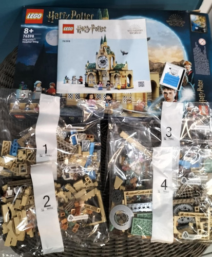 Lego harry potter - harry, l'infirmerie