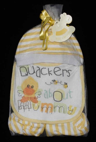 Ensemble bébé bavoir bonnet