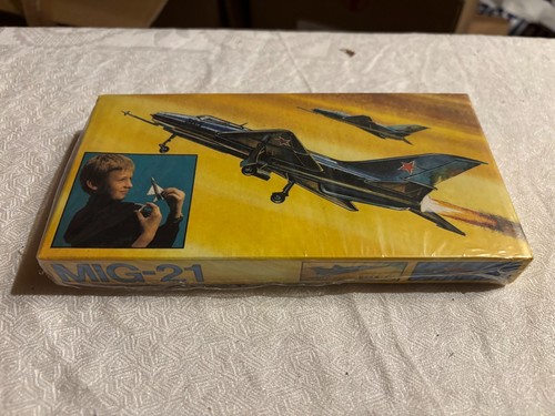 Maquette avion 100 veb - avion,
