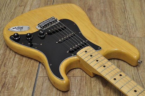 Fender stratocaster 1976 - fender,
