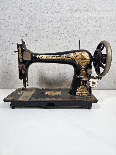 Antique 1914 model 127 singer - 127,