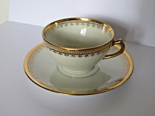 Ancienne tasse café sous - tasse,