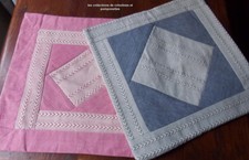  HOUSSES DE COUSSINS BRODEES MATELASSEES RUSTIQUE  lot ROSE ET BLEU A GALON