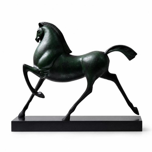 Sculpture cheval sur socle - de,