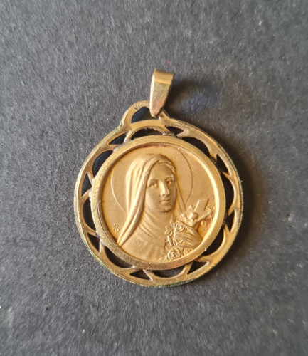 Ancienne médaille religieuse - ancienne,