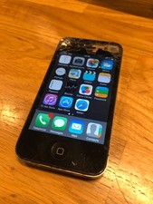 Apple iPhone 4 Noir 8 Go pour pièces HS sans garantie sans retour Téléphone smar