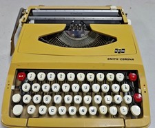 Vintage SCM Smith Corona Typewriter - Sans Travail, Pour Pièces Ou Réparation