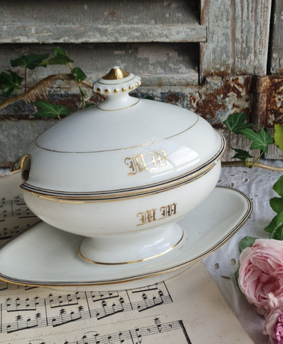 Ancienne sauciere porcelaine - sauciere,