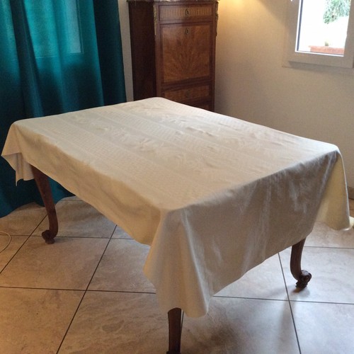 Nappe damassée ancienne - damassée,