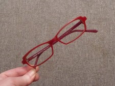 ? Monture/ Lunette de Vue Rectangle en Plastique Rouge- Lafont