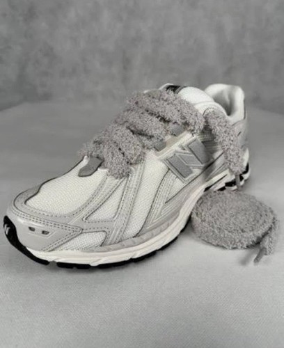 Lacets fluffy peluche gris - fluffy/peluche,