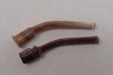 Lot 2 tuyaux de pipe anciens