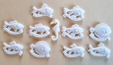 Fèves en plastique ancienne - Série de 11 Poissons avec des Messages