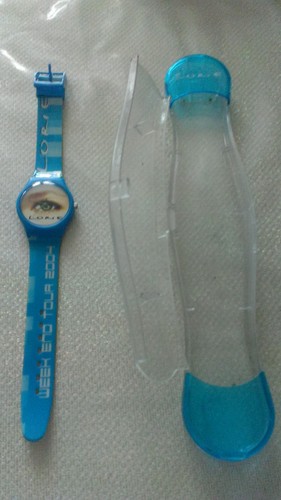 Montre boite chanteuse - +,
