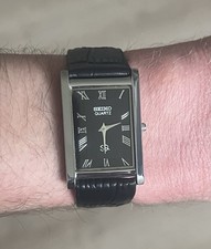 Montre vintage hommage  Seiko Tank neuve