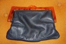 superbe sac a main vintage années  70  en forme de gros porte-monnaie 