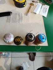 4 ancienne Capsules  de