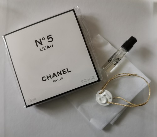 Breloque chanel eau - breloque,