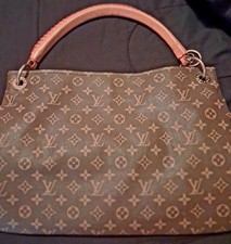 Louis vuitton monogram canvas - vuitton,