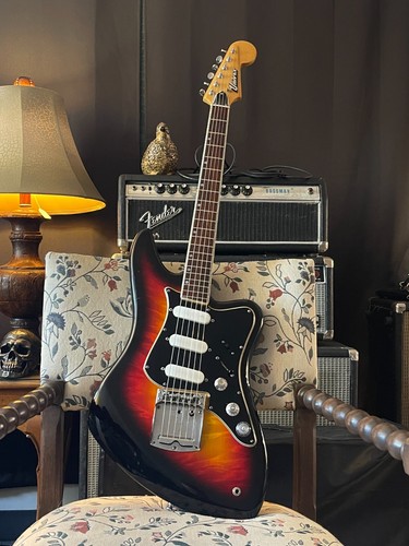 Univox offset guitar - offset,