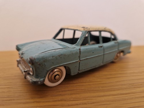 Dinky toys simca - dinky, versailles