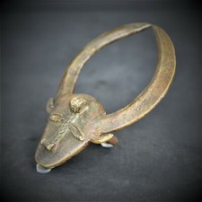 Bague à tête de buffle