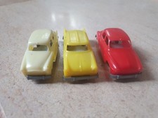 Cadum Pax  1/76 : 1 Simca Beaulieu + 1 Simca P60 + 1 Renault Frégate