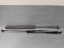 9673083680 verin de coffre pour PEUGEOT 208 1.2 12V VTI 2012 4399051