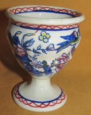 Coquetier en faïence de Gien