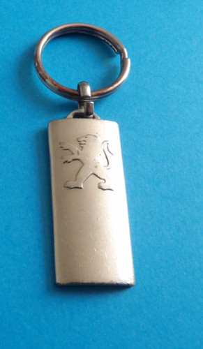 Porte clé automobile peugeot - porte,