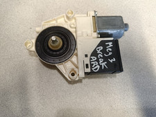 MOTEUR LEVE VITRE ARRIERE DROIT RENAULT MEGANE 3 ESTATE 1.5 DCI 110CV 827300003R