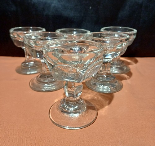 Lot petits verres anciens - lot,