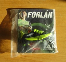 2010 DIEGO FORLAN URUGUAY # 7 MARCA ADIDAS CHAUSSURE PORTE CLE RARE