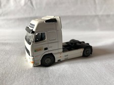 Italeri HO 1/87 camion Volvo globetrotter XL 70