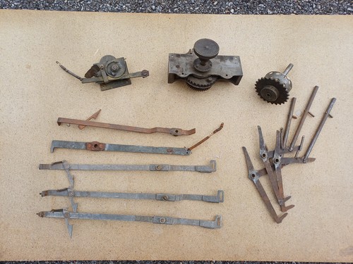 Lot pièces diverses - , machine