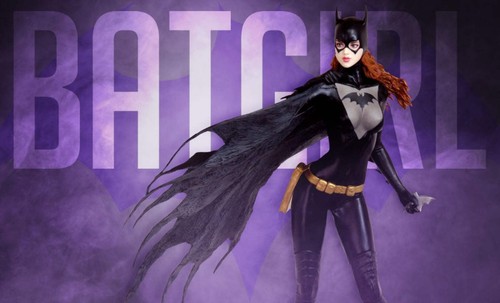 Yamato comics batgirl by - dc,