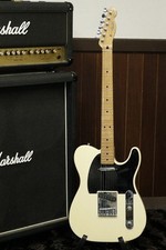 Corps en aulne Fender Japan