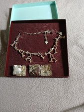 Collier boucles d’oreilles