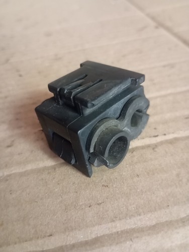 Support plastique conduite - support,