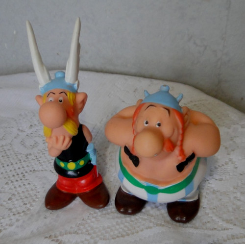 Asterix obelix figurines - asterix,