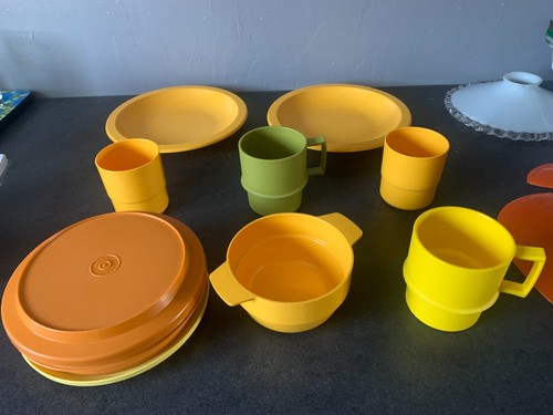 Vintage tupperware lot - tupperware,