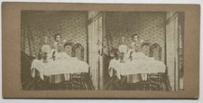 La servante se sert du vin Scène de genre Photo c1860 Stereo Vintage Albumine