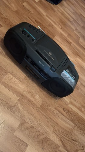 Sony radio cassette - sony, cd