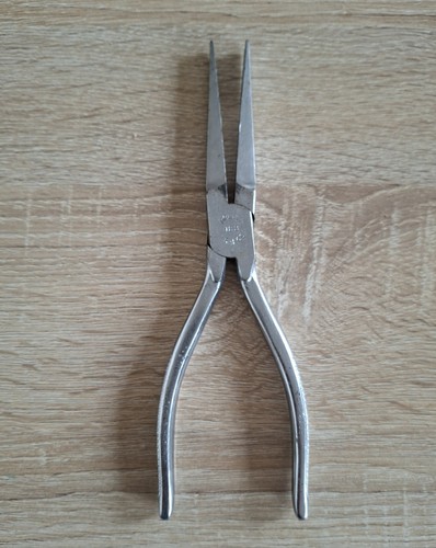 Ancienne pince becs - ancienne, plats