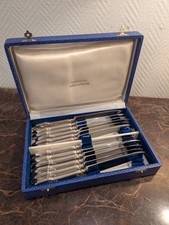 Lot 12 Couteaux A Dessert