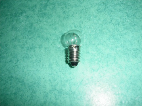 Ampoule neuve 14v blanche - neuve,