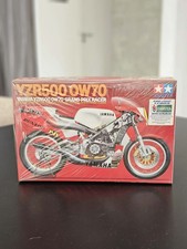 maquette  1/12 moto Yzr 500