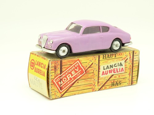 Norev plastique lancia - plastique, 1/43
