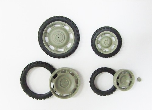 Roues étroites arrière - , +