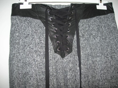 Leggings gris ceinture cuir